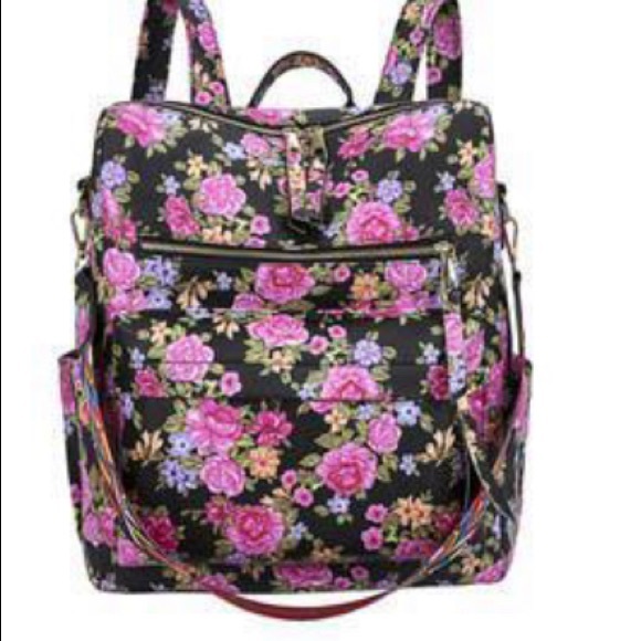 Convertible Backpack 🎒 - Picture 3 of 5